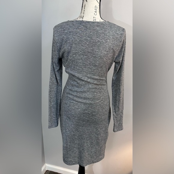 🌫️Banana Republic Charcoal Gray Soft Knit Bodycon Dress (XS) 🌫️ - Picture 5 of 12